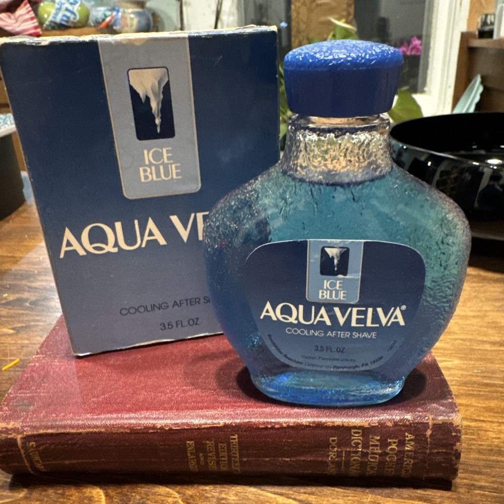 Vintage Aqua Velva Glass Bottle Full 3.5oz  Ice Blue